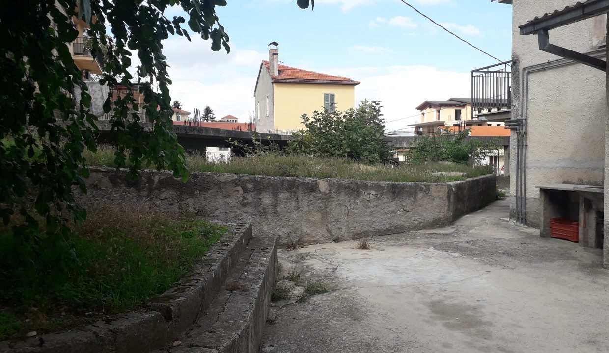 32